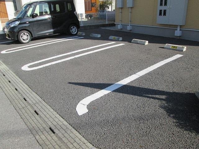 ラ・フランセ　Ｂの物件外観写真