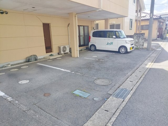 レジデンス桜田の物件外観写真