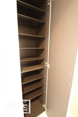 アルファレガロ栗林の物件内観写真