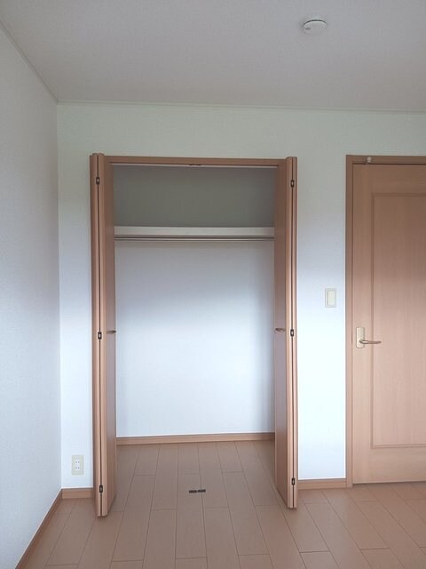 フォンモンターニュⅡＣの物件内観写真