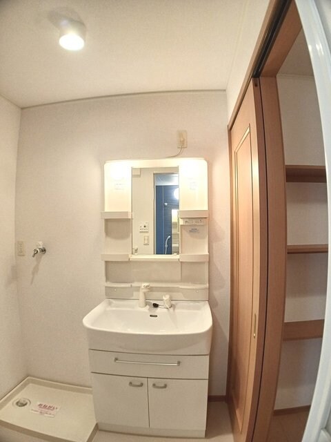 フォンモンターニュⅡＣの物件内観写真