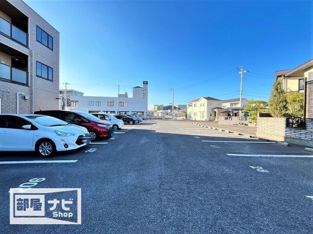 サンシャインビルの物件外観写真