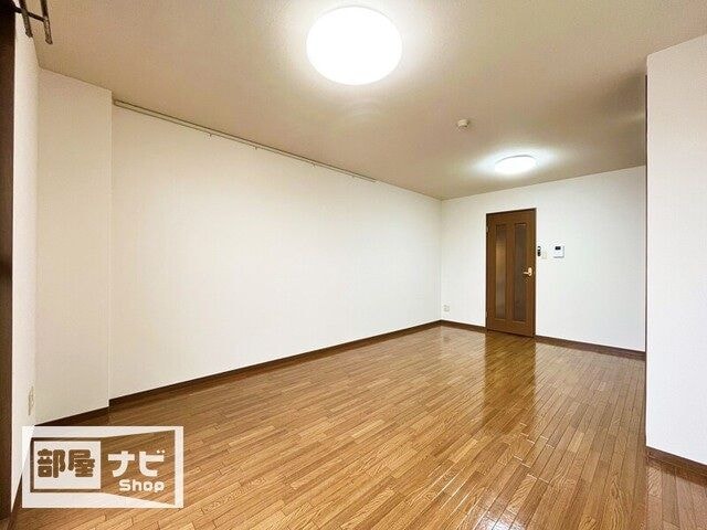 サンシャインビルの物件内観写真