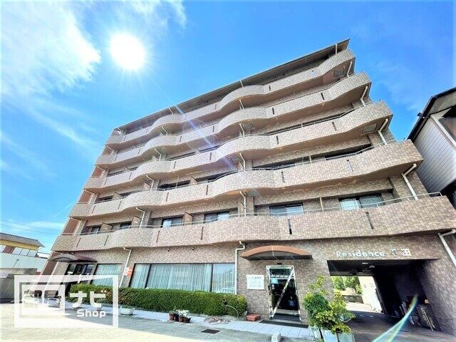 レジデンス平田の物件外観写真