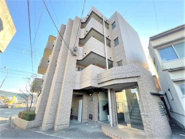 クレアール・ノグチの物件外観写真