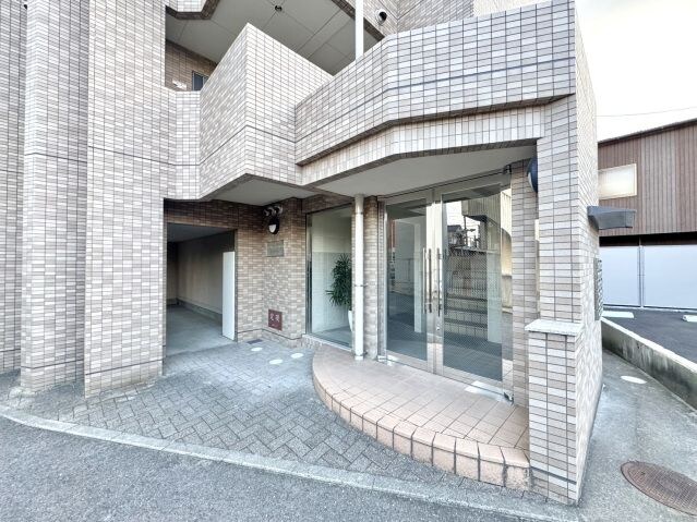 クレアール・ノグチの物件外観写真