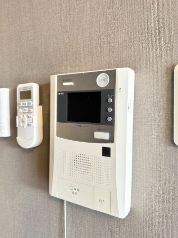 コリドール中央の物件内観写真