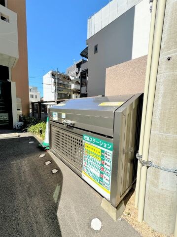 コリドール中央の物件内観写真