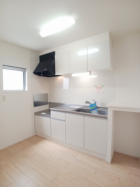 ジュネス　ガーデンの物件内観写真