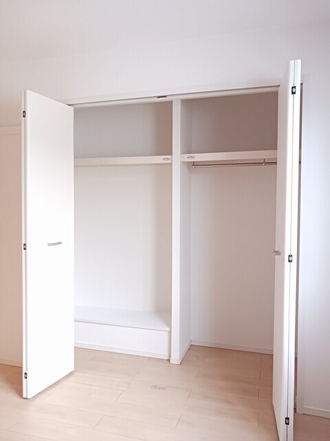 ジュネス　ガーデンの物件内観写真