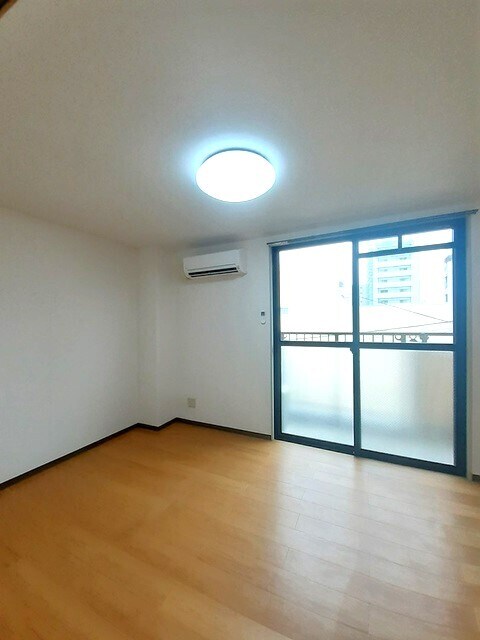 カンパーニュ塩上　Ⅱの物件内観写真