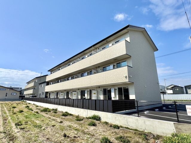 イーストレガシーレジデンスの物件外観写真