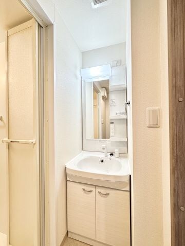 イーストレガシーレジデンスの物件内観写真