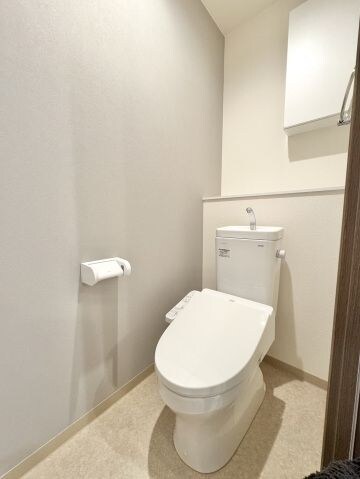 イーストレガシーレジデンスの物件内観写真