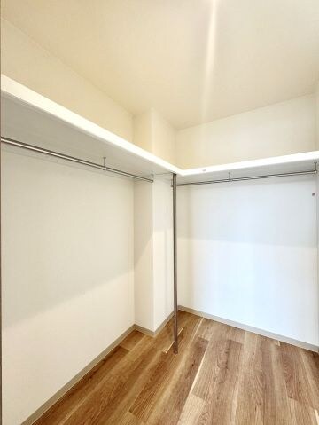 イーストレガシーレジデンスの物件内観写真