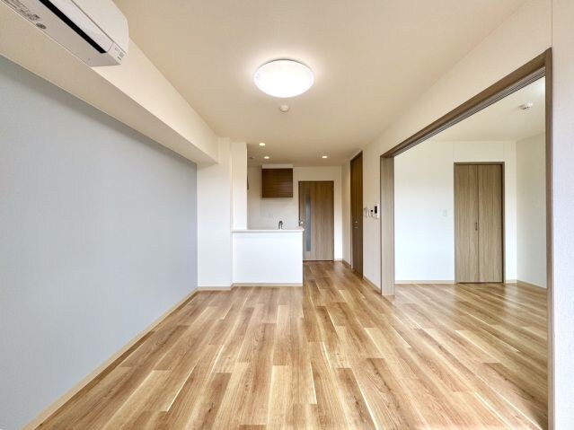 イーストレガシーレジデンスの物件内観写真