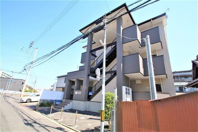 レジデンシア西宝町の物件外観写真