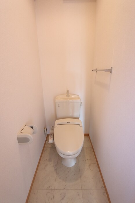 ユイマールガーデンⅢの物件内観写真