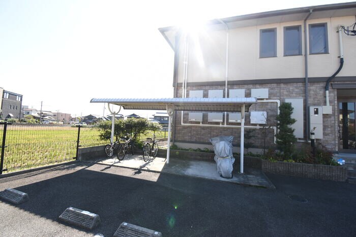 ユイマールガーデンⅢの物件内観写真