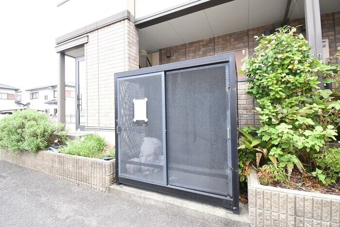 ユイマールガーデンⅢの物件内観写真