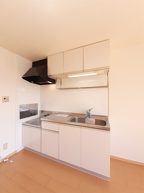 ニューエルディム浅野の物件内観写真