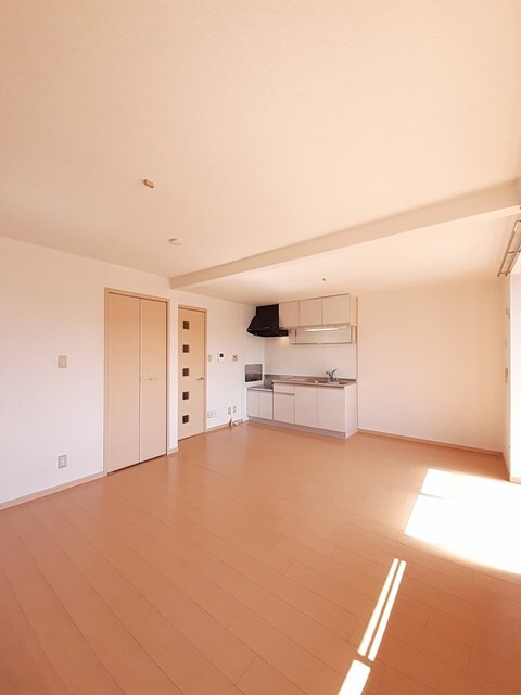 ニューエルディム浅野の物件内観写真