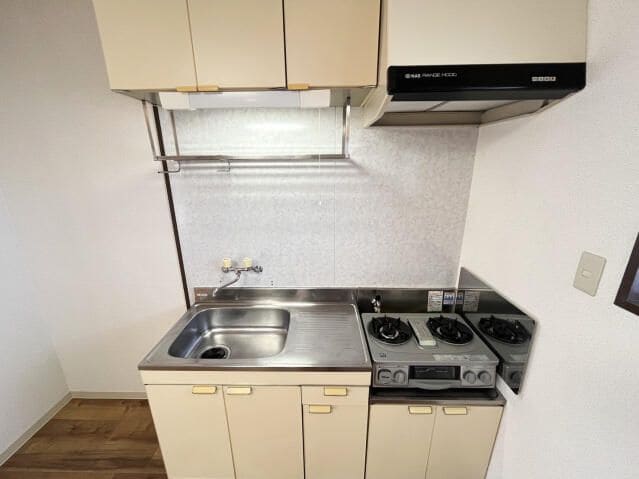 フォブール古高松Ａの物件内観写真