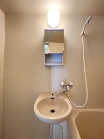 フォブール古高松Ａの物件内観写真