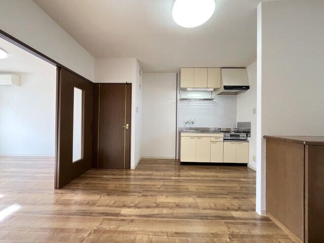 フォブール古高松Ａの物件内観写真