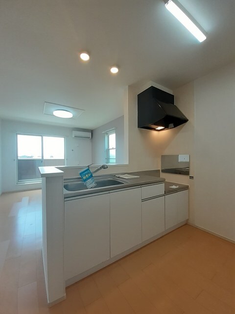 オーブ下田井Ｄの物件内観写真