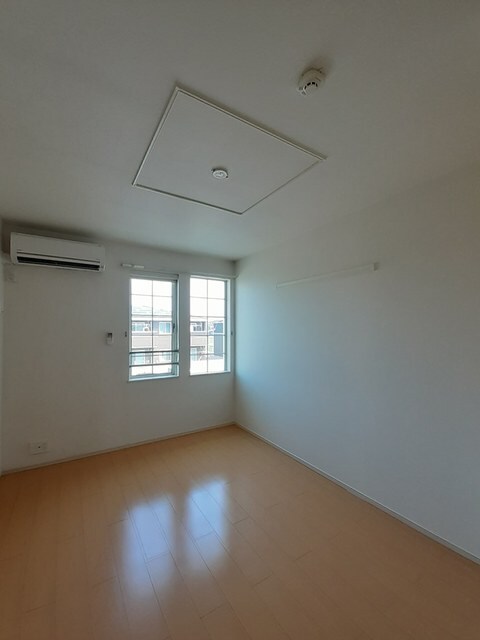 オーブ下田井Ｄの物件内観写真