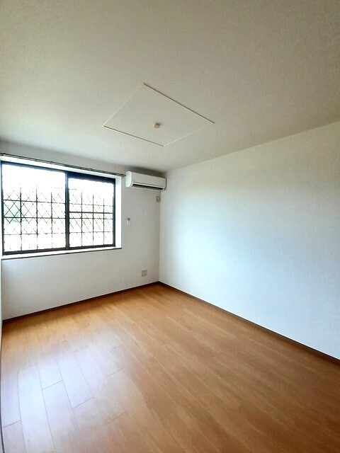 リヴァー・ウィルダーネスＣの物件内観写真