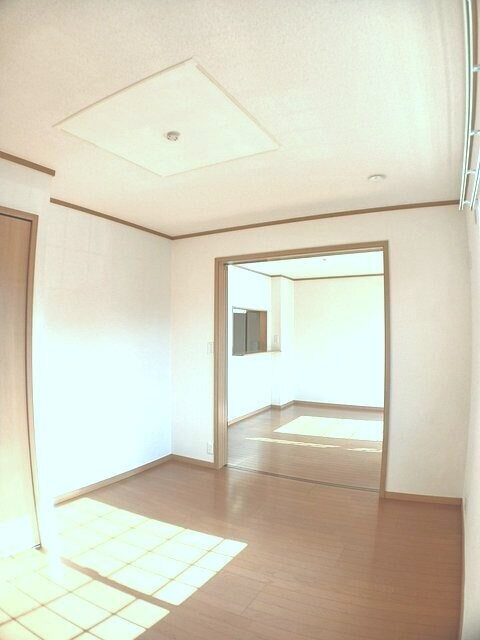 ハピネス村山Ｂの物件内観写真