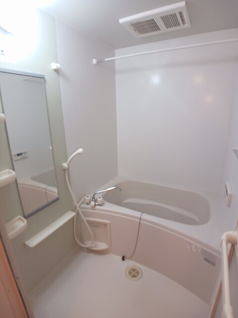 ウエストヒルズＣの物件内観写真