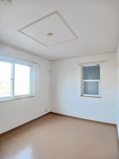 グラスランドレジデンスＪの物件内観写真