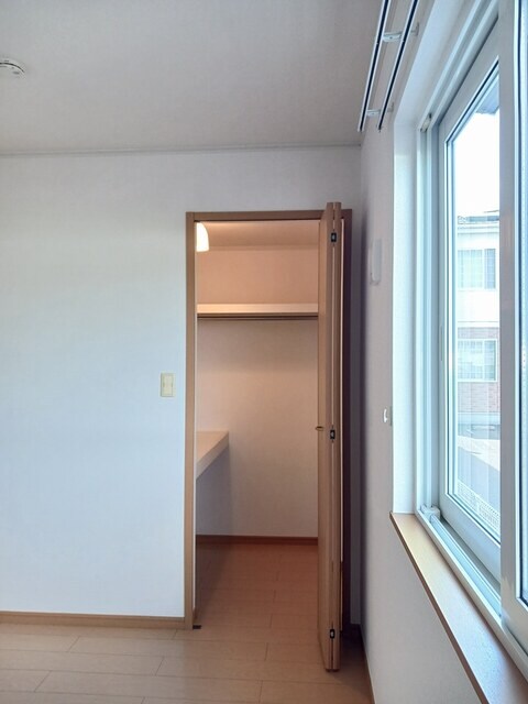 グラスランドレジデンスＪの物件内観写真