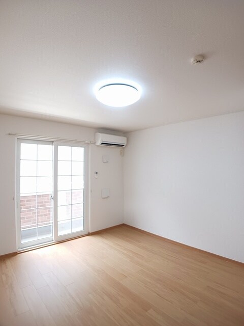 バレーフィールドⅡの物件内観写真