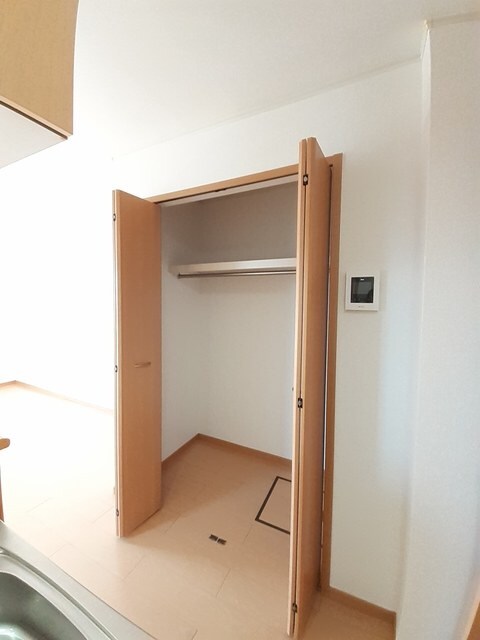 アベンシス５の物件内観写真