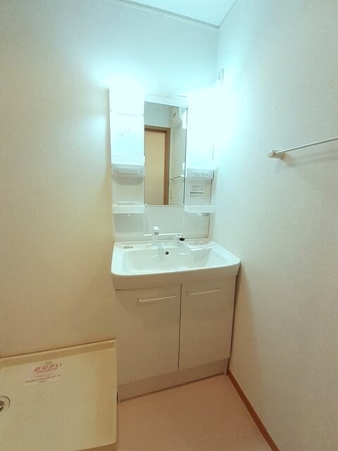 アベンシス５の物件内観写真