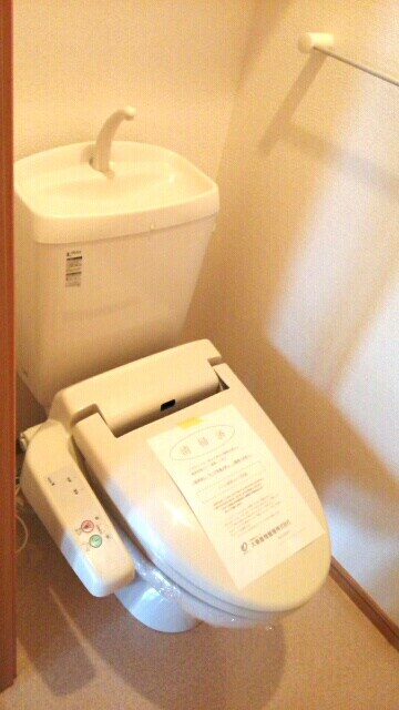 アベンシス７の物件内観写真