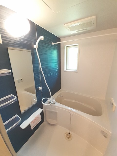 アスランリバーウエストＢの物件内観写真