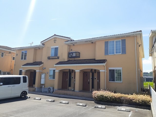 サン・ハーモニーＢの物件外観写真