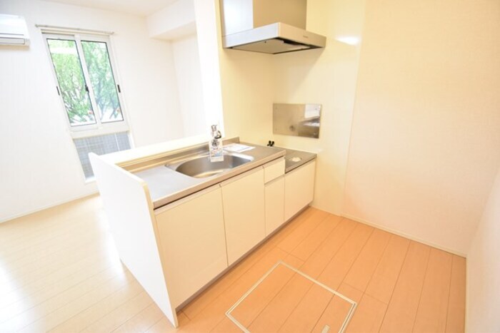 サンフラワー今里の物件内観写真