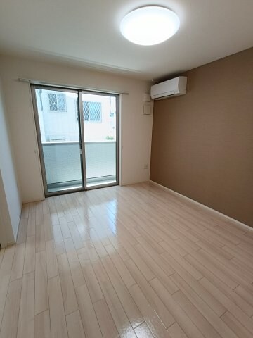 ソレイユ元山町Ⅱの物件内観写真