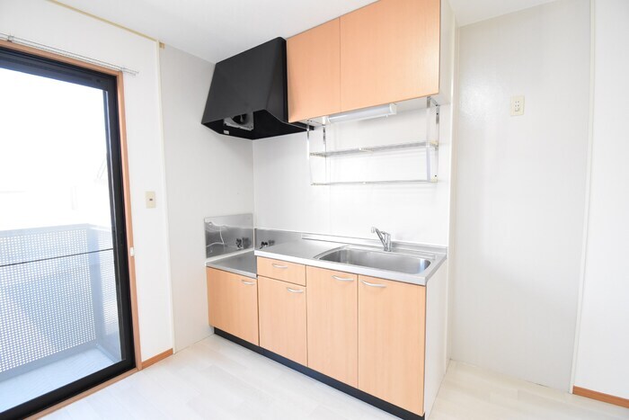 一本木ハイム E棟の物件内観写真