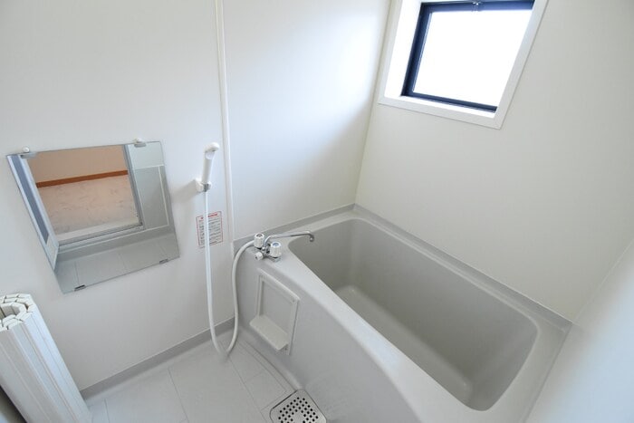 一本木ハイム E棟の物件内観写真