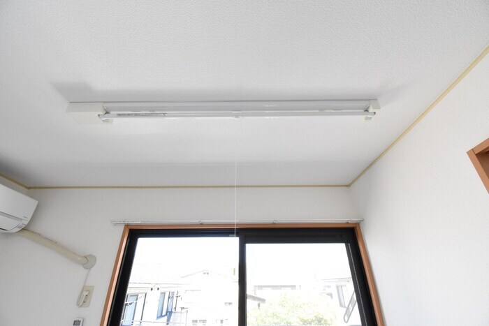 一本木ハイム E棟の物件内観写真