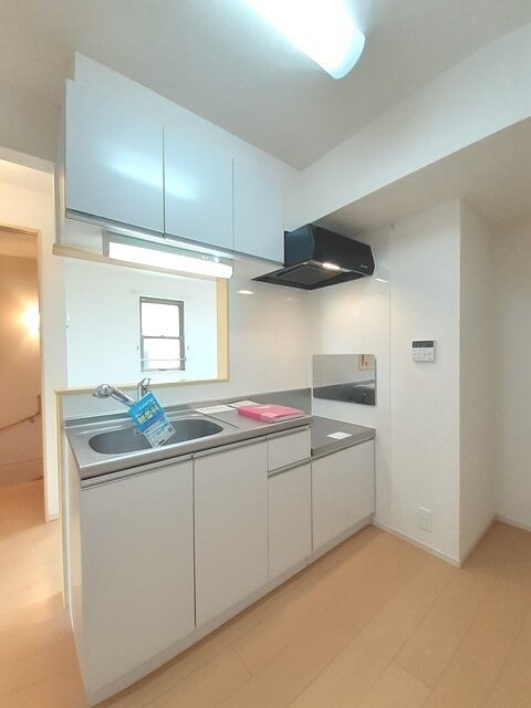 グローヴ・ガーデンⅢの物件内観写真