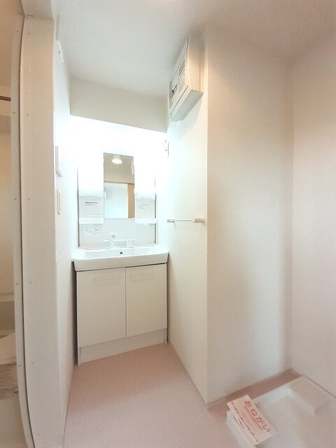 グローヴ・ガーデンⅢの物件内観写真