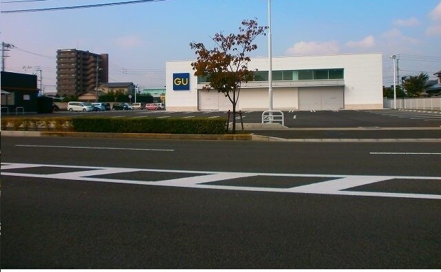 グローヴ・ガーデンⅢの物件内観写真